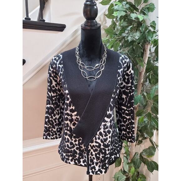 One A Women's Black White Animal Print Long Sleeve Open Front Cardigan Sweater L - Picture 1 of 10